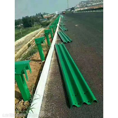 广西波形护栏板湖南公路防撞护栏贵州乡村公路护栏板护栏板托架防阻块轮廓标价格